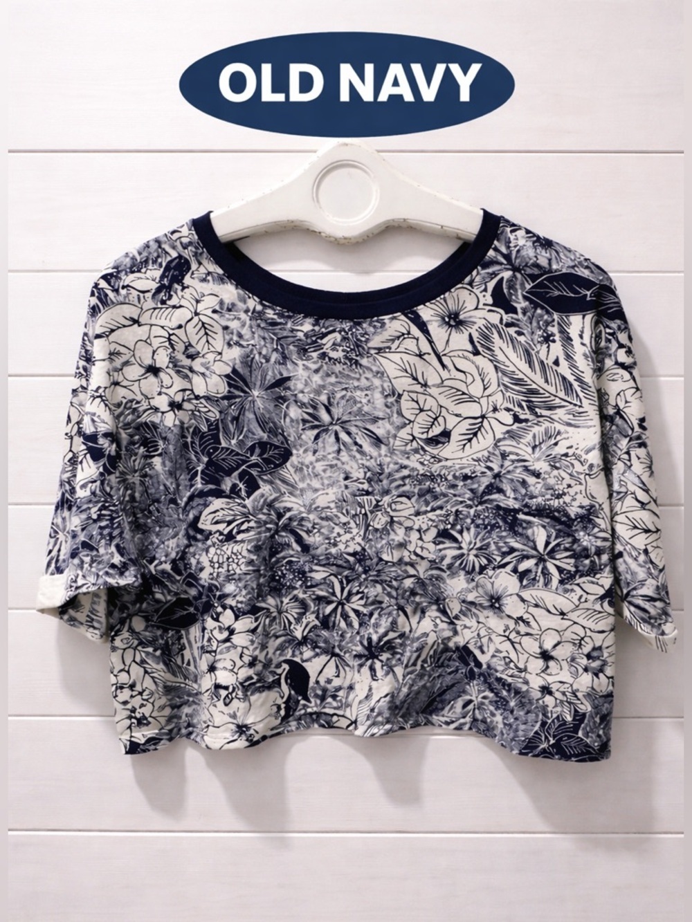 OLD NAVY Tropical Print Navy & White Sweatshirt – Size XL